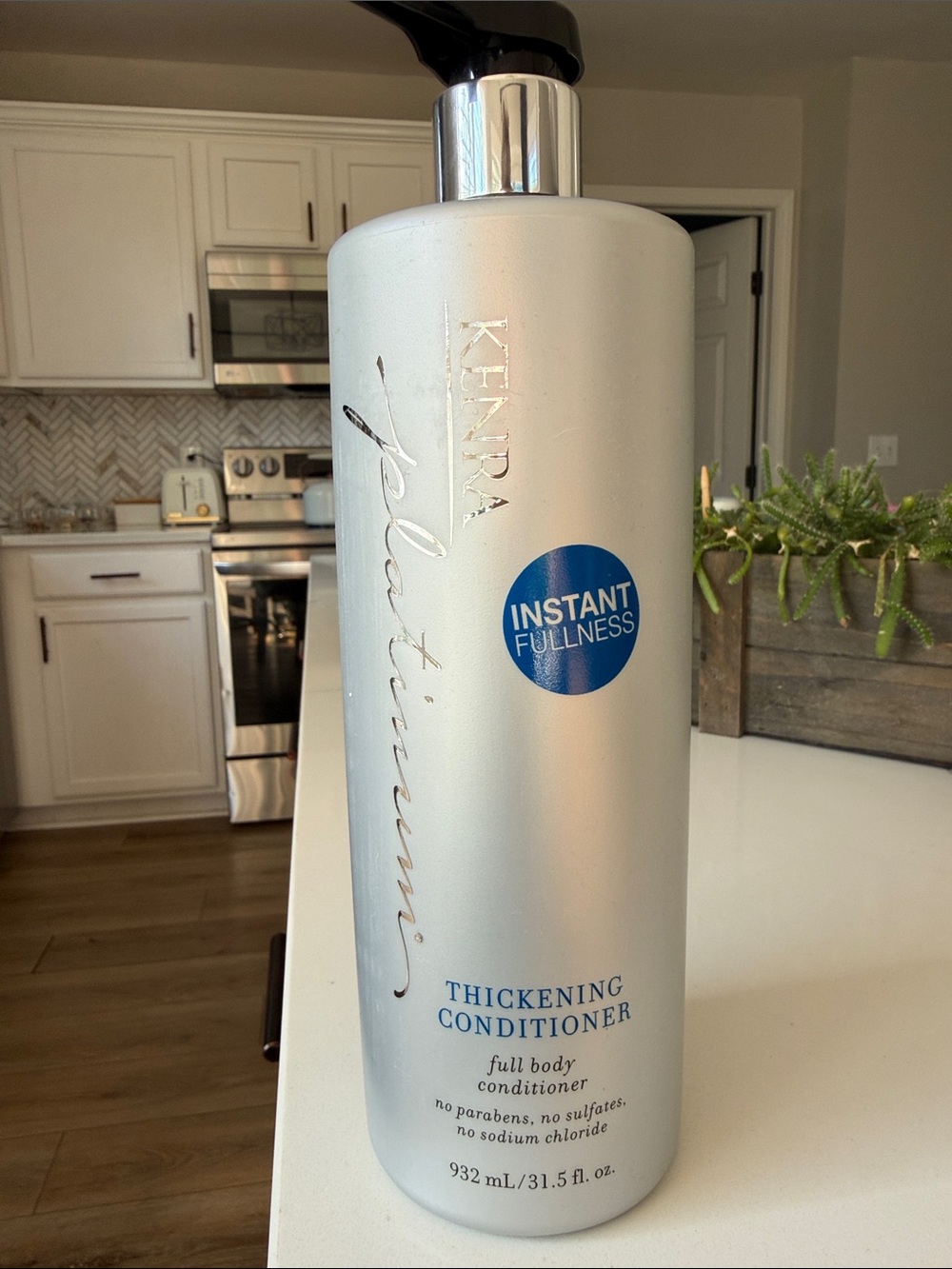 Kenra Platinum Thickening Conditioner — 31.5 oz pump bottle